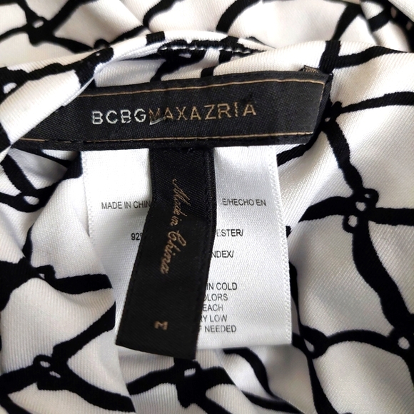 BCBGMaxAzaria Short Sleeve Top - Picture 8 of 10